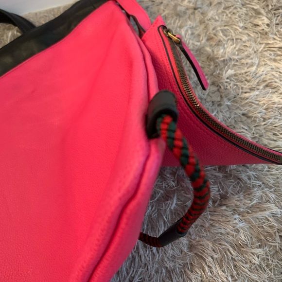 New Authentic Gucci Pink logo  leather backpack - Picture 6 of 8